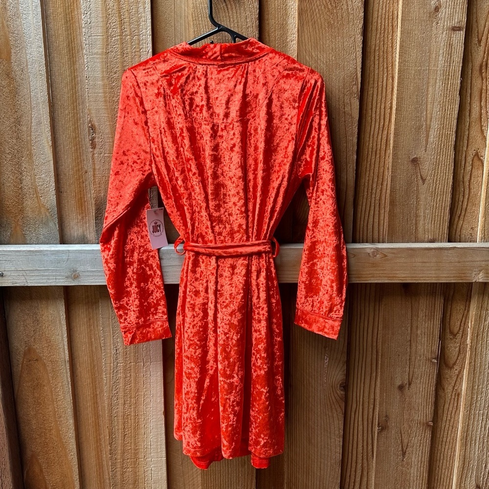Juicy Couture Fiery Red Crushed Velvet Short Robe - Picture 3 of 8